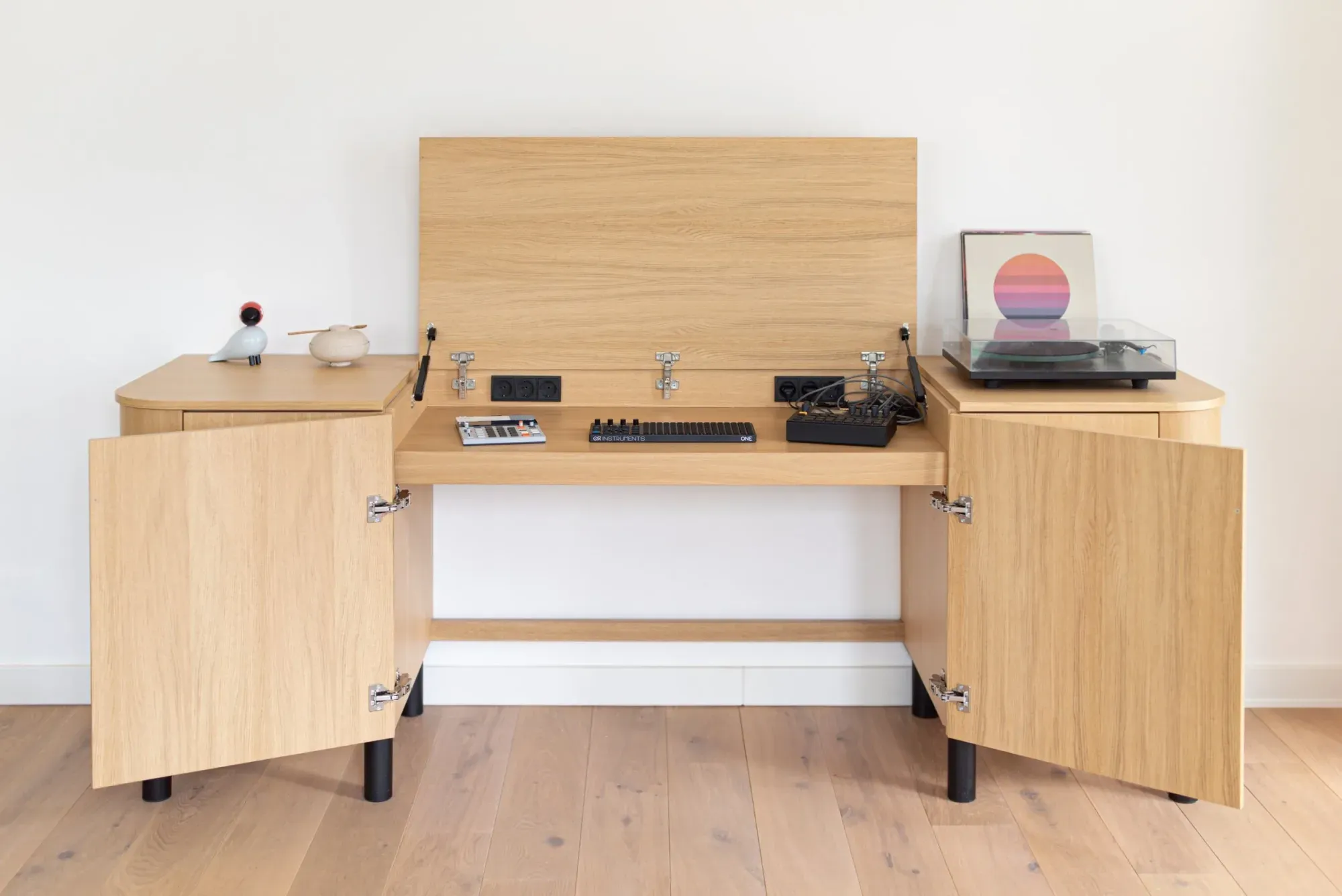 Hidden music desk 2